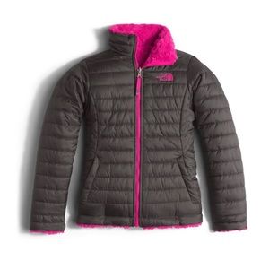 THE NORTH FACE REVERSIBLE MOSSBUD SWIRL JACKET GIRLS!